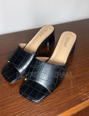 Women Heel Snedal
