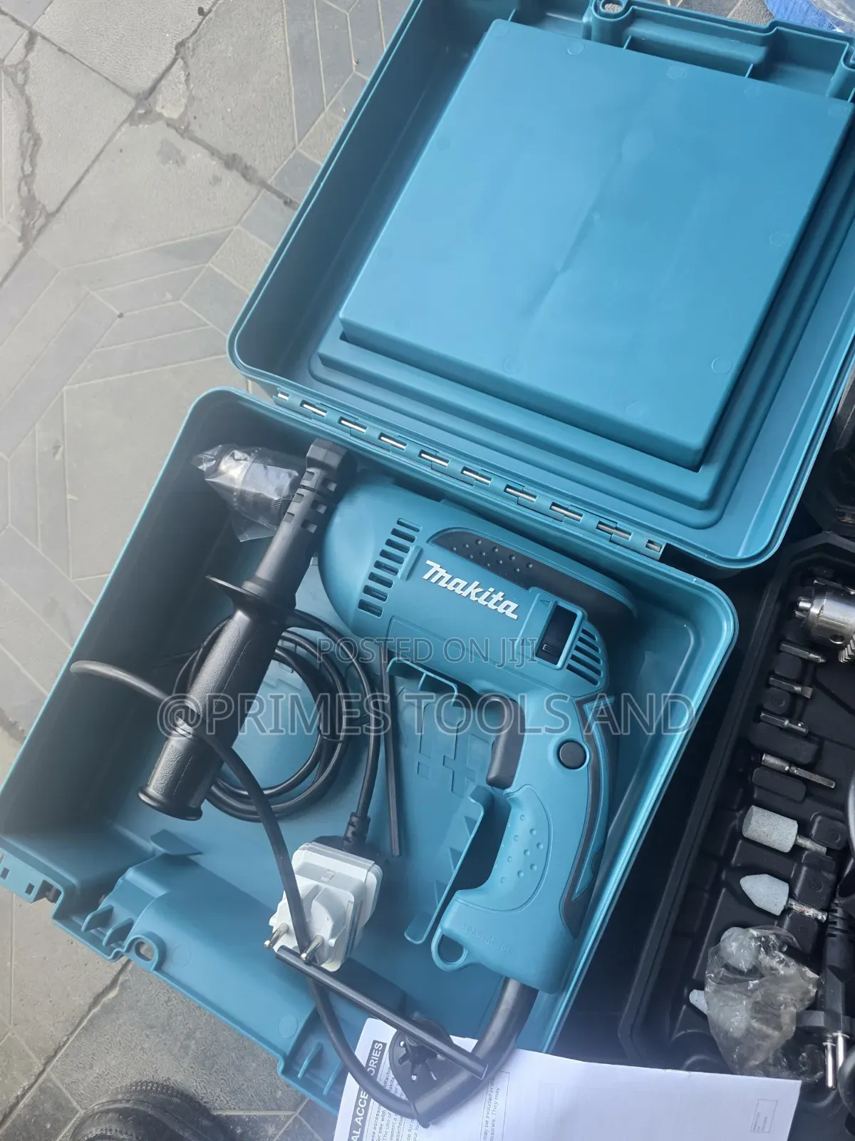 Makita Electric Drill Professional