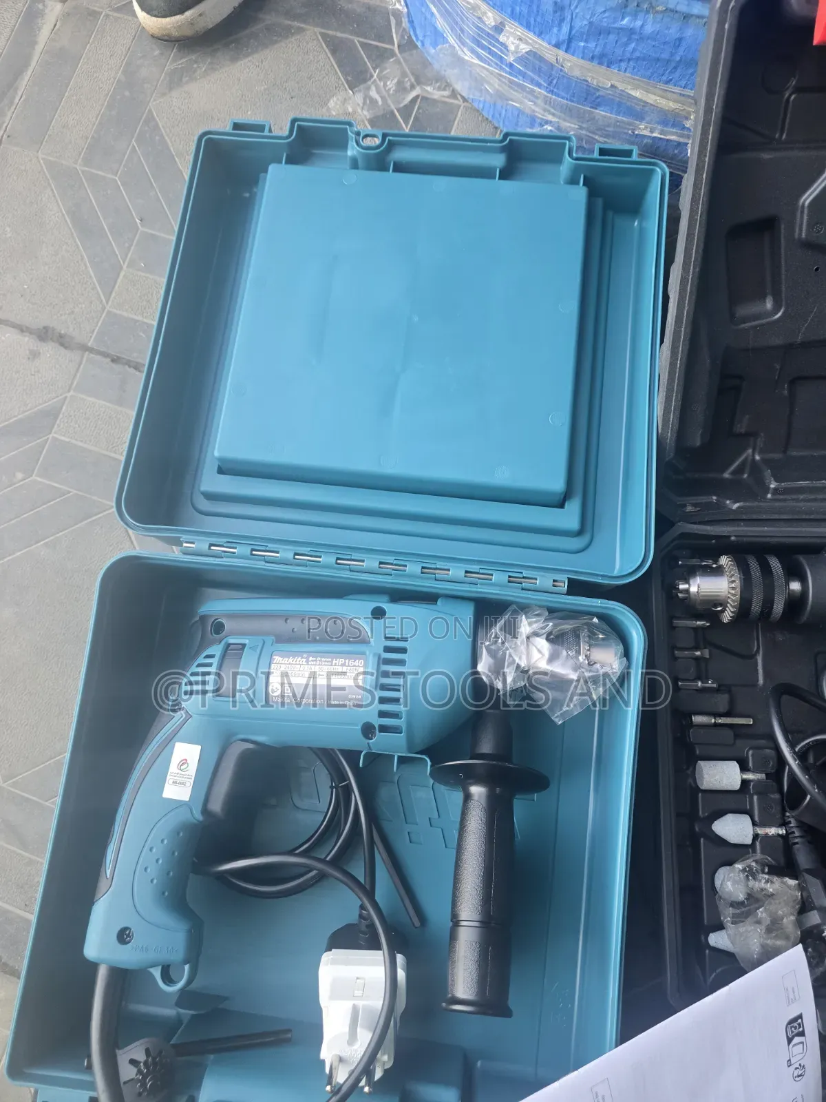 Makita Electric Drill Professional