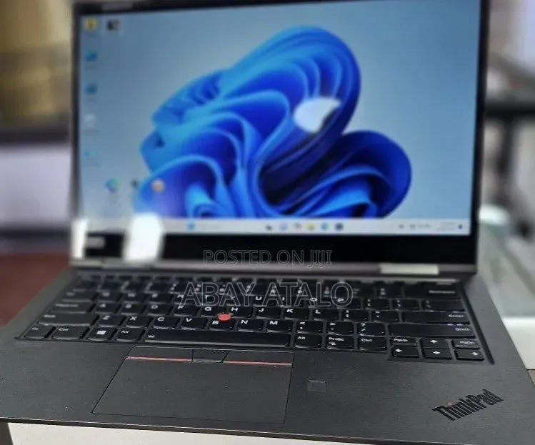 New Laptop Lenovo ThinkPad X1 Yoga 16GB Intel Core i7 SSD 512GB