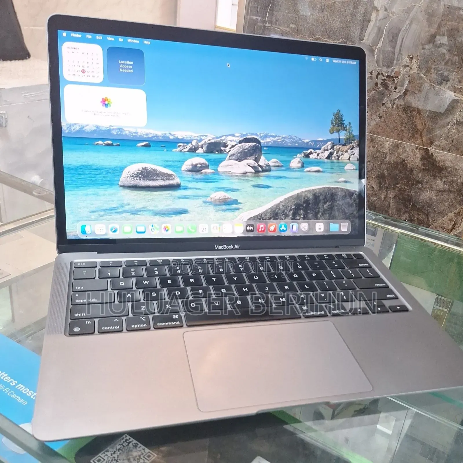 New Laptop Apple MacBook Air 2020 M1 8GB Apple M1 SSD 256GB