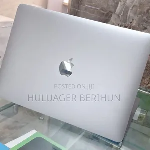 New Laptop Apple MacBook Air 2020 M1 8GB Apple M1 SSD 256GB