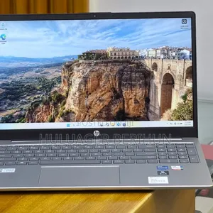 New Laptop HP Stream Notebook 16GB Intel Core i7 SSD 512GB