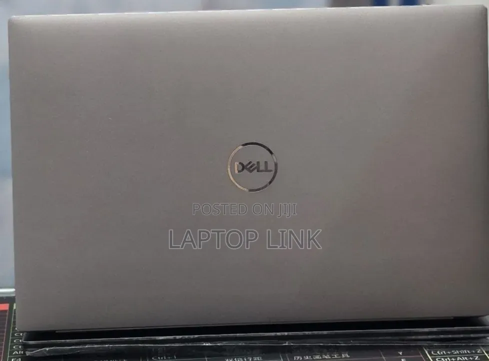 New Laptop Dell Precision 5570 16GB Intel Core i7 SSD 512GB