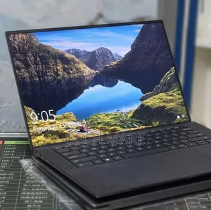 New Laptop Dell Precision 5540 16GB Intel Core i5 SSD 512GB