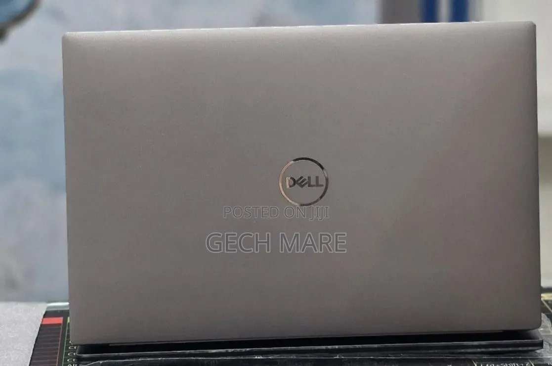 New Laptop Dell Precision 5540 16GB Intel Core i5 SSD 512GB