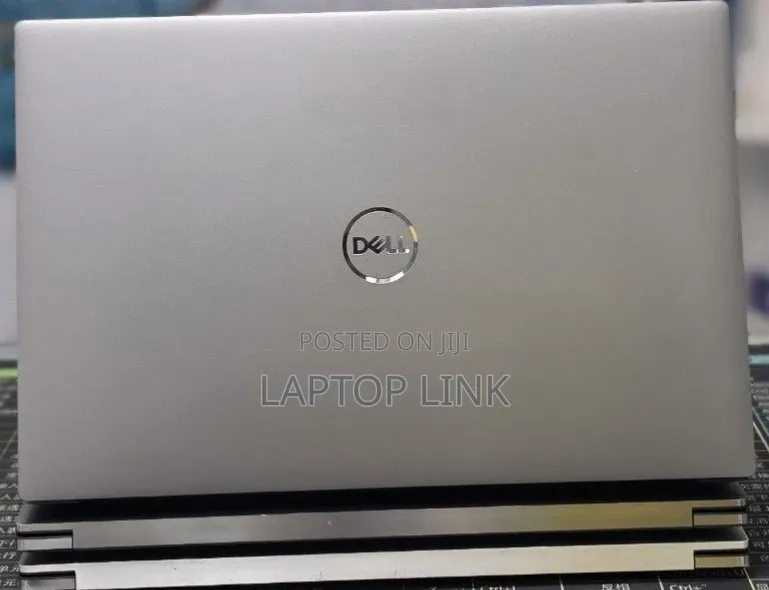 New Laptop Dell Precision 5560 16GB Intel Core i7 SSD 1T
