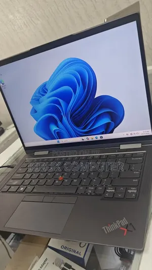 New Laptop Lenovo ThinkPad X1 Yoga 32GB Intel Core i7 SSD 512GB