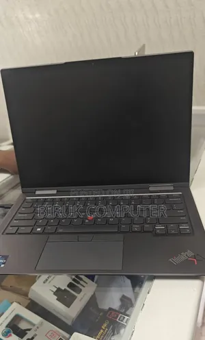 New Laptop Lenovo ThinkPad X1 Yoga 32GB Intel Core i7 SSD 512GB