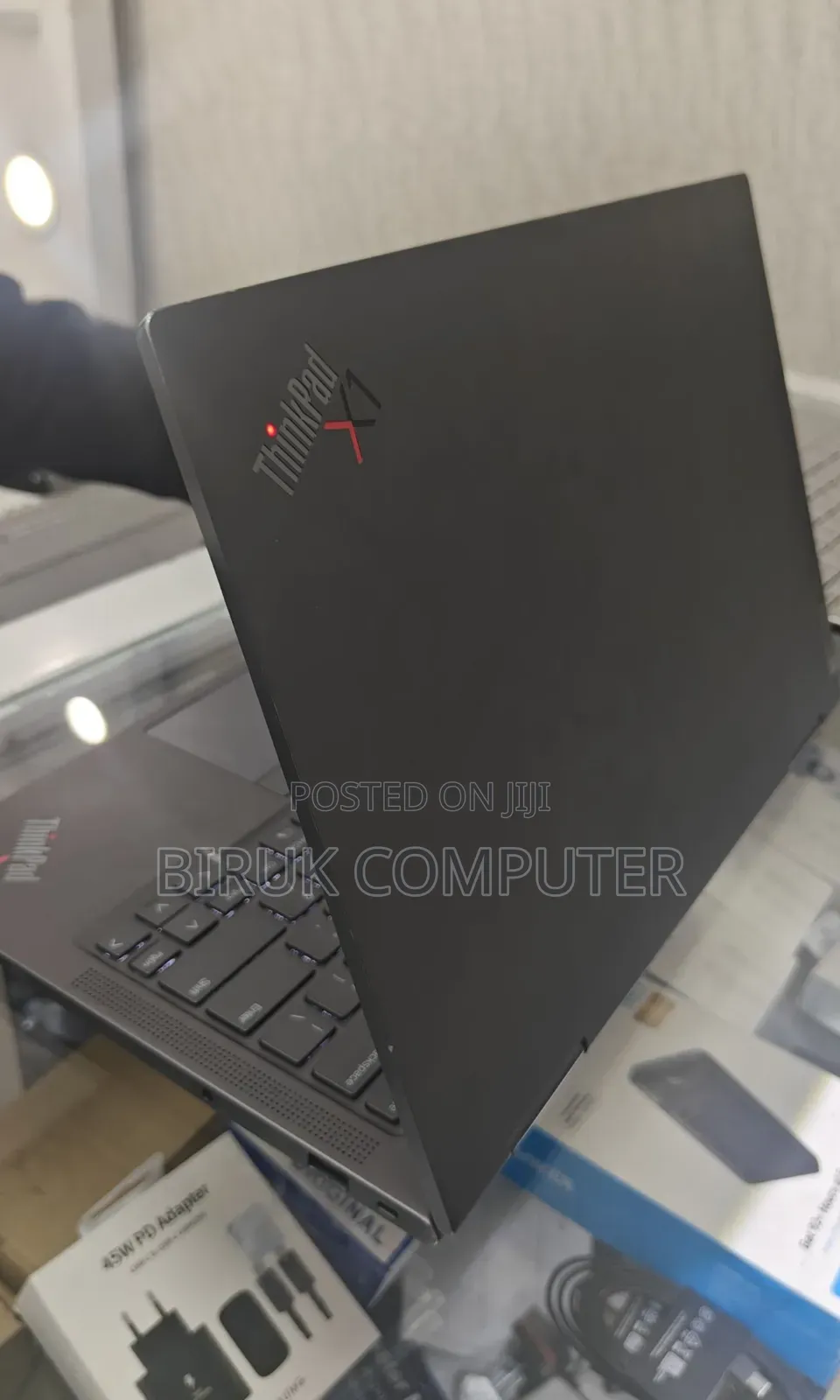 New Laptop Lenovo ThinkPad X1 Yoga 32GB Intel Core i7 SSD 512GB