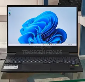 New Laptop HP Victus 15 16GB AMD Ryzen 7 SSD 512GB