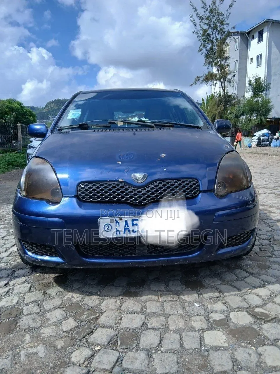 Toyota Vitz 2004 Blue
