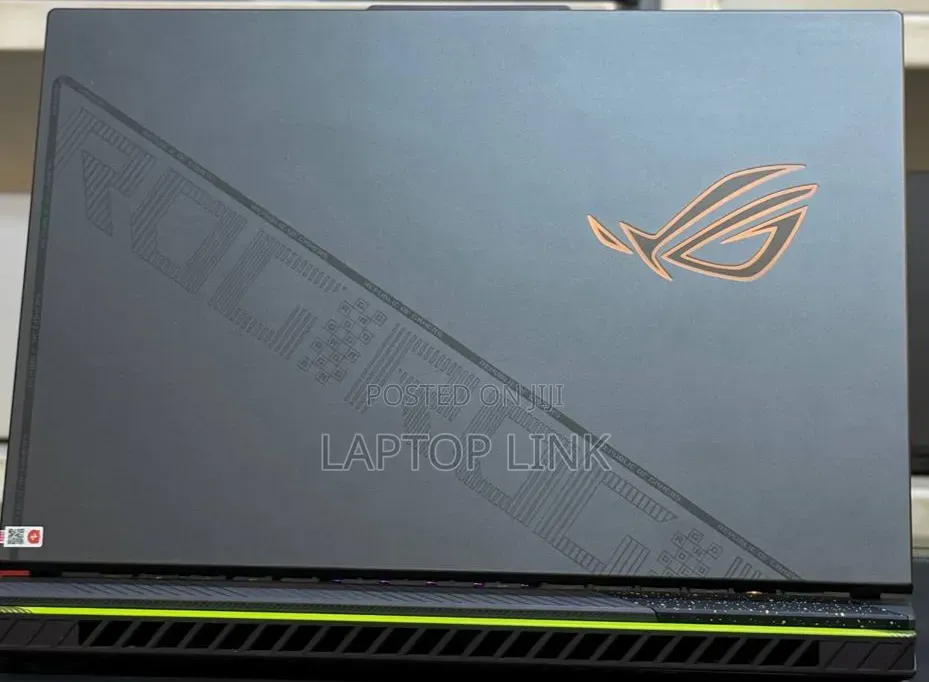 New Laptop Asus ROG Strix G16 16GB Intel Core i9 SSD 1T