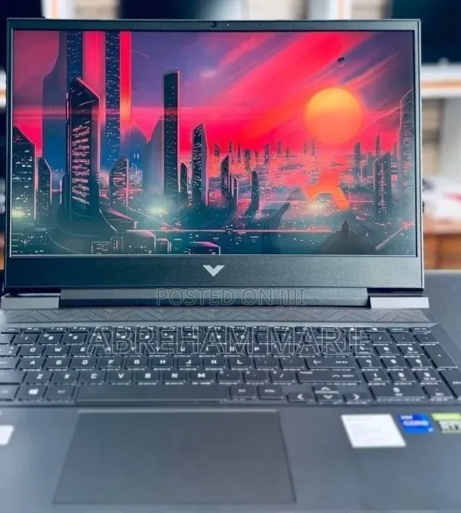 New Laptop HP Victus 16 16GB Intel Core i7 SSD 512GB