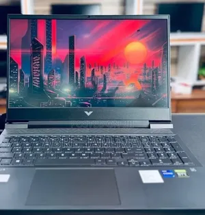 New Laptop HP Victus 16 16GB Intel Core i7 SSD 512GB