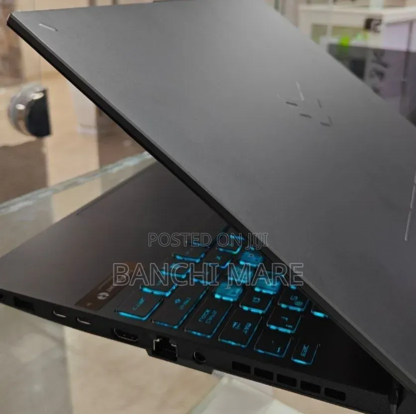 New Laptop Asus TUF Gaming F15 16GB Intel Core i7 SSD 512GB