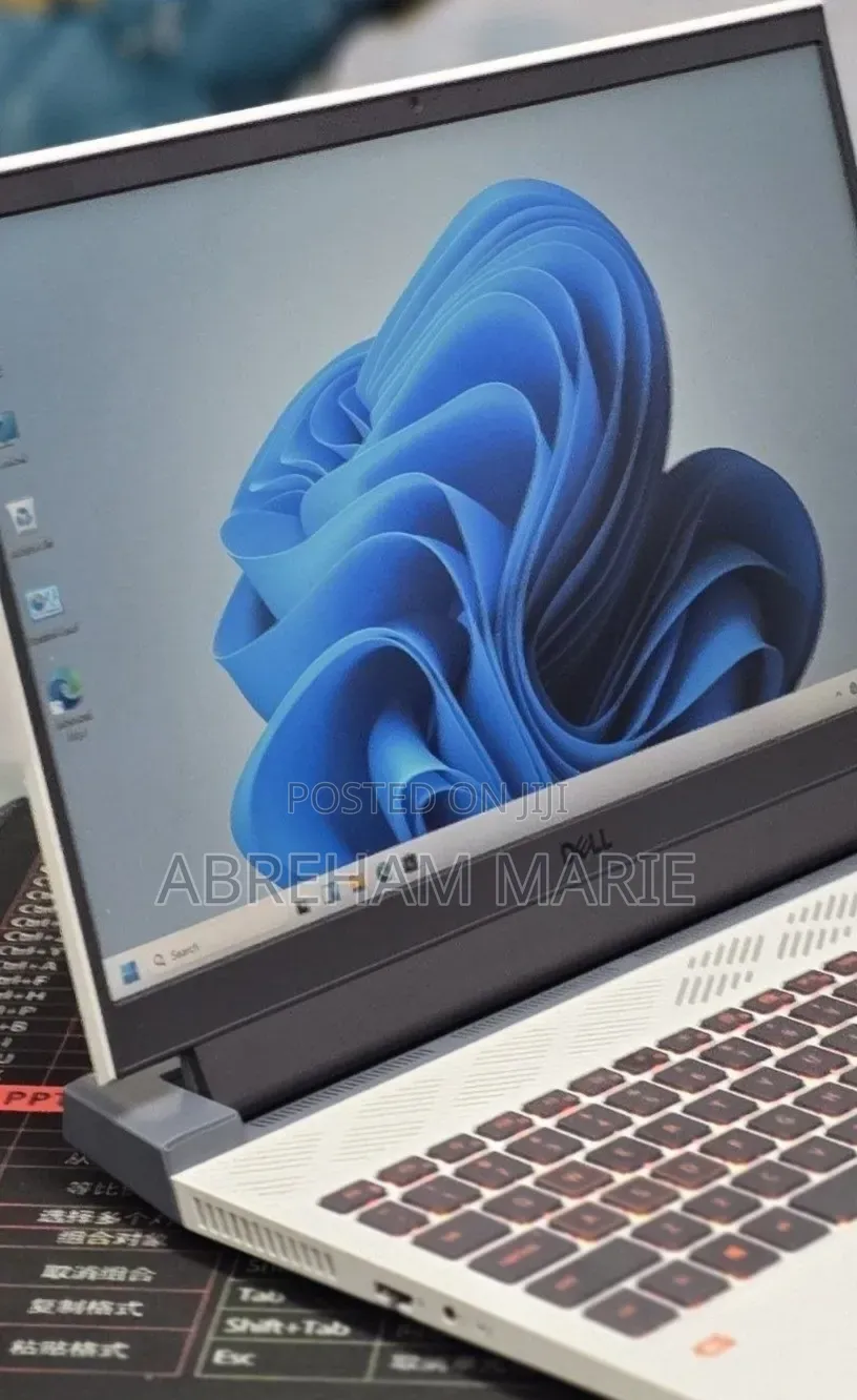 New Laptop Dell G15 5510 16GB AMD Ryzen 7 SSD 512GB