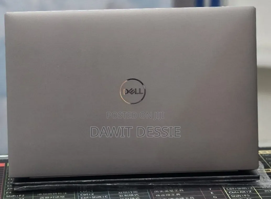 New Laptop Dell Precision 5570 16GB Intel Core i7 SSD 512GB