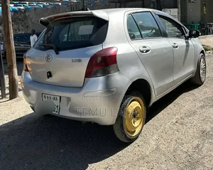 Toyota Yaris 2008 Silver