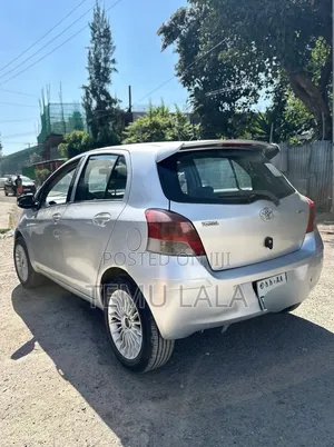 Toyota Yaris 2008 Silver