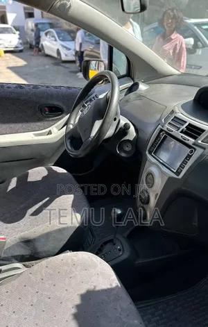 Toyota Yaris 2008 Silver