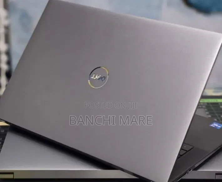 New Laptop Dell Precision 5560 32GB Intel Core i7 SSD 1T