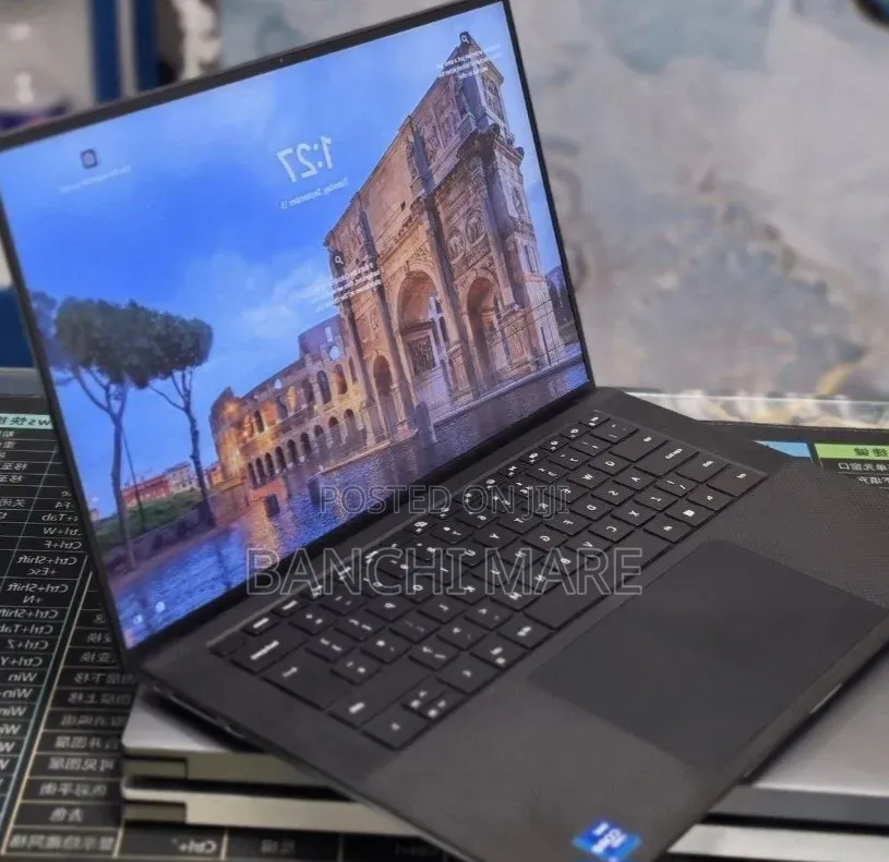 New Laptop Dell Precision 5560 32GB Intel Core i7 SSD 1T