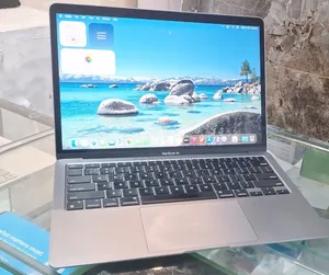 New Laptop Apple MacBook Air 2020 M1 8GB Apple M1 SSD 256GB