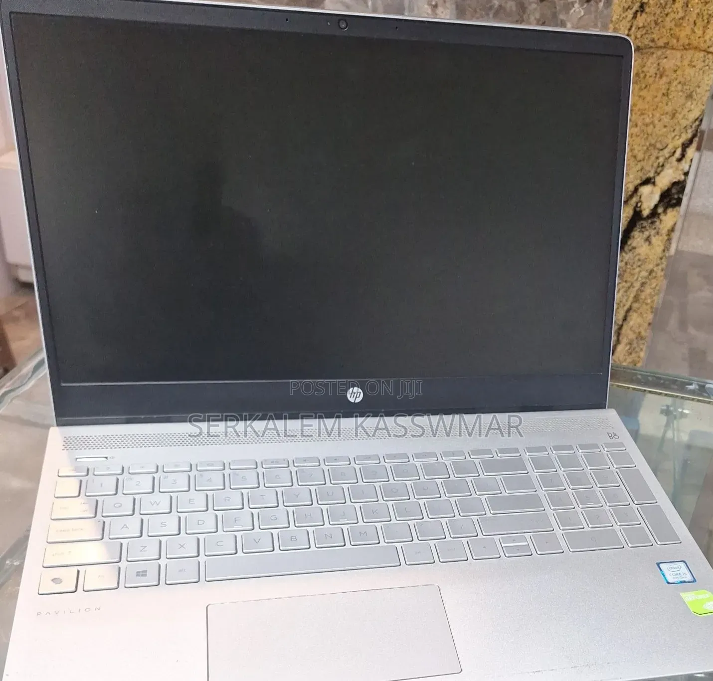 New Laptop HP Pavilion 15 8GB Intel Core i5 SSD 256GB