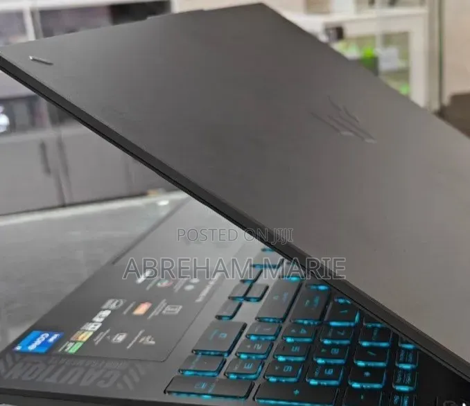 New Laptop Asus TUF Dash F15 16GB Intel Core i7 SSD 512GB