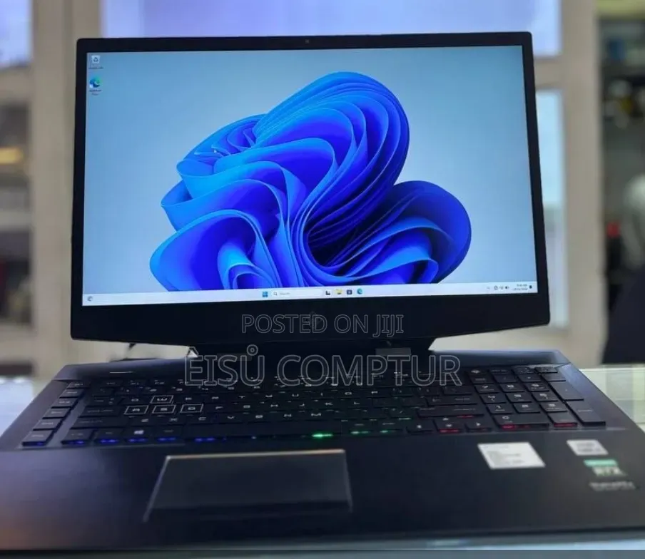 New Laptop HP Omen 15 16GB Intel Core i7 SSD 512GB