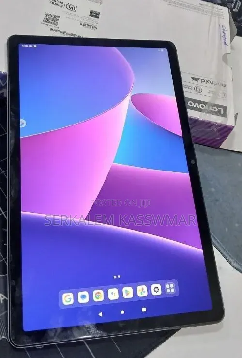 New Lenovo Tab M10 128 GB Gray