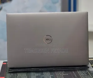 New Laptop Dell Precision 5570 16GB Intel Core i7 SSD 512GB