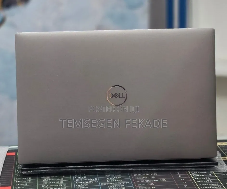 New Laptop Dell Precision 5570 16GB Intel Core i7 SSD 512GB