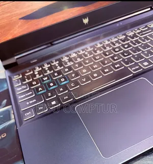 New Laptop Acer Predator Helios 300 16GB Intel Core i7 SSD 512GB