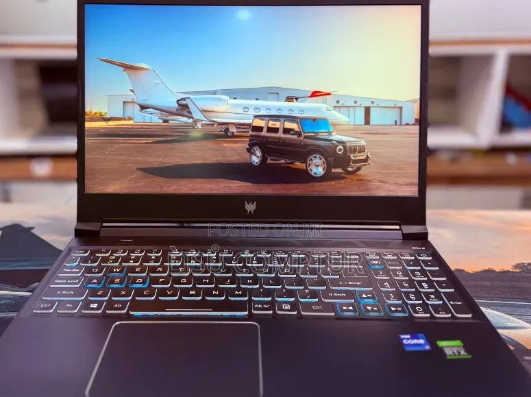 New Laptop Acer Predator Helios 300 16GB Intel Core i7 SSD 512GB