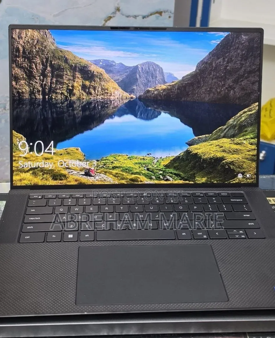 New Laptop Dell Precision 5570 16GB Intel Core i7 SSD 512GB