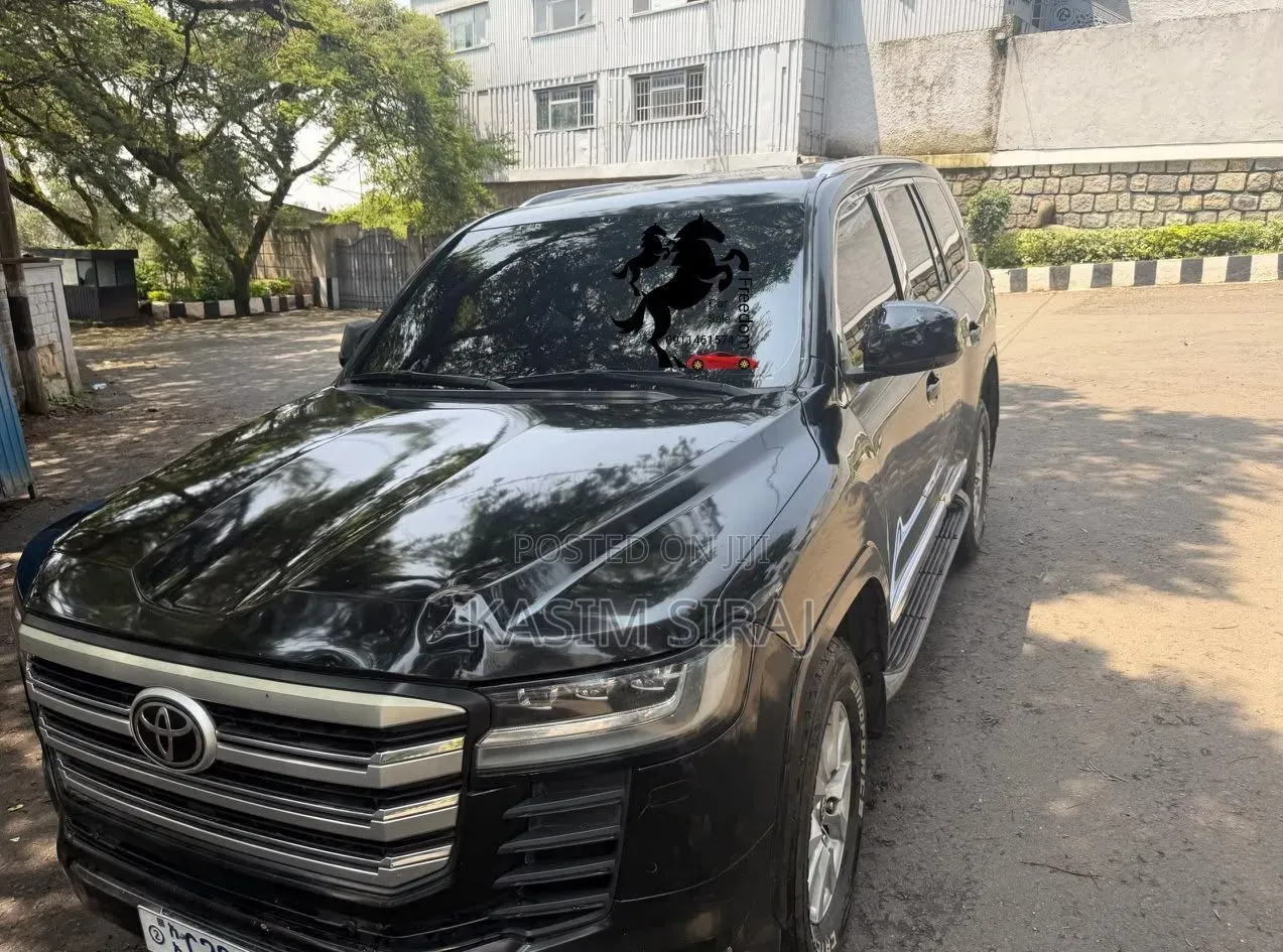 Toyota Land Cruiser 4.5 V8 GX-R 2012 Gray