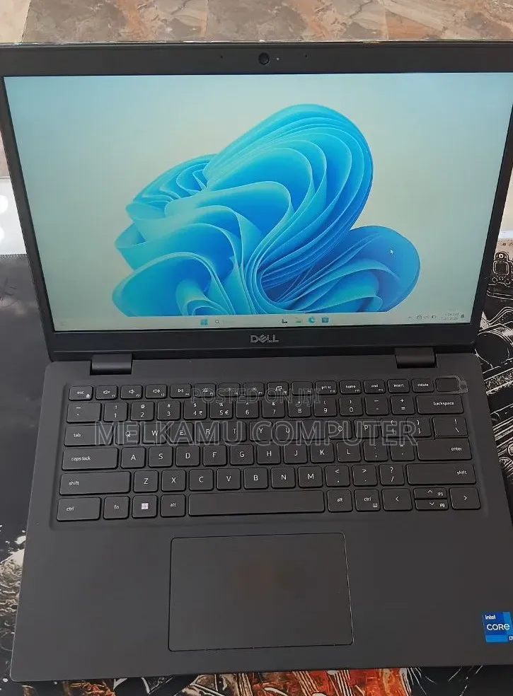New Laptop Dell Latitude 3420 16GB Intel Core i7 SSD 512GB