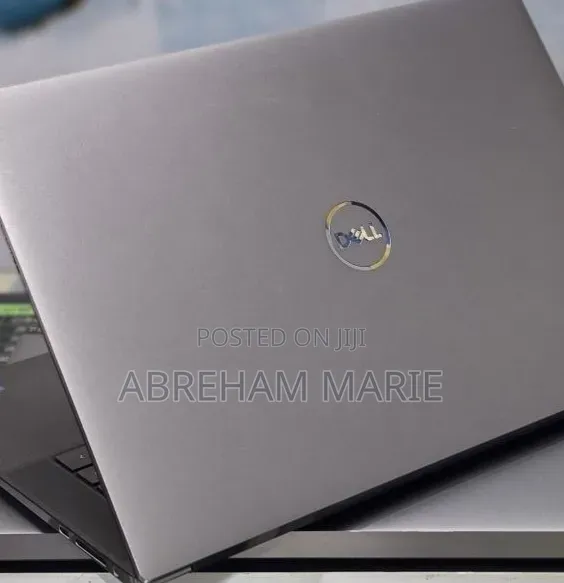 New Laptop Dell Precision 5560 32GB Intel Core i7 SSD 1T