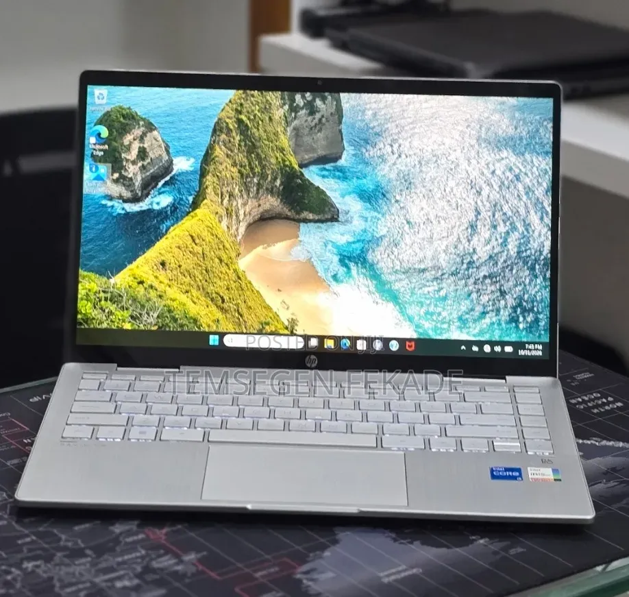 New Laptop HP Pavilion 14 8GB Intel Core i5 SSD 512GB