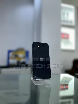 Apple iPhone 12 64 GB