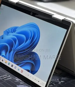 New Laptop HP Pavilion x360 8GB Intel Core i5 SSD 512GB
