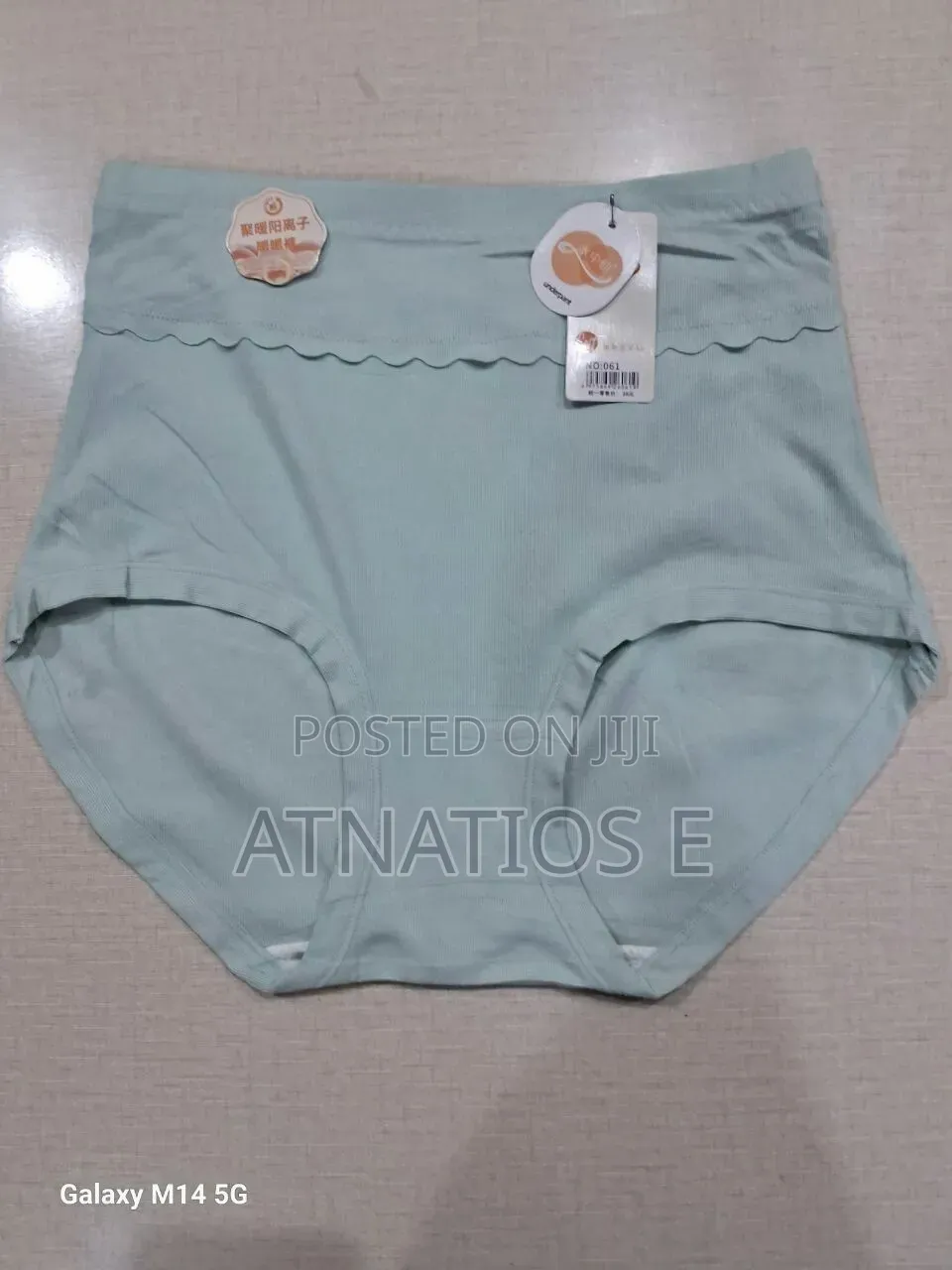 Comfortable and Sterching Material Made by a Very Quality Material