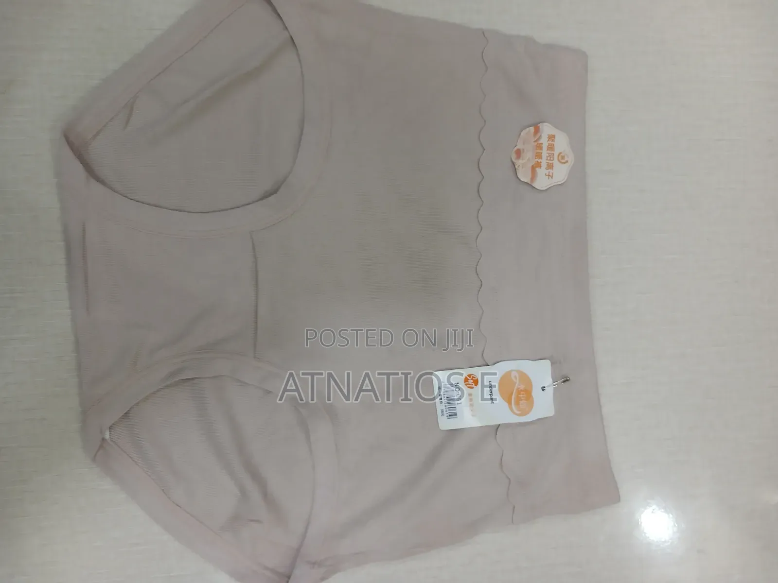 Comfortable and Sterching Material Made by a Very Quality Material