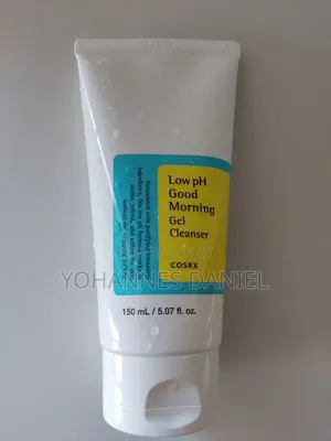 COSRX Cleanser - Helps Maintain Skin's Natural pH