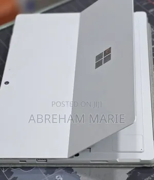 New Laptop Microsoft Surface Pro 7 16GB Intel Core i5 SSD 256GB