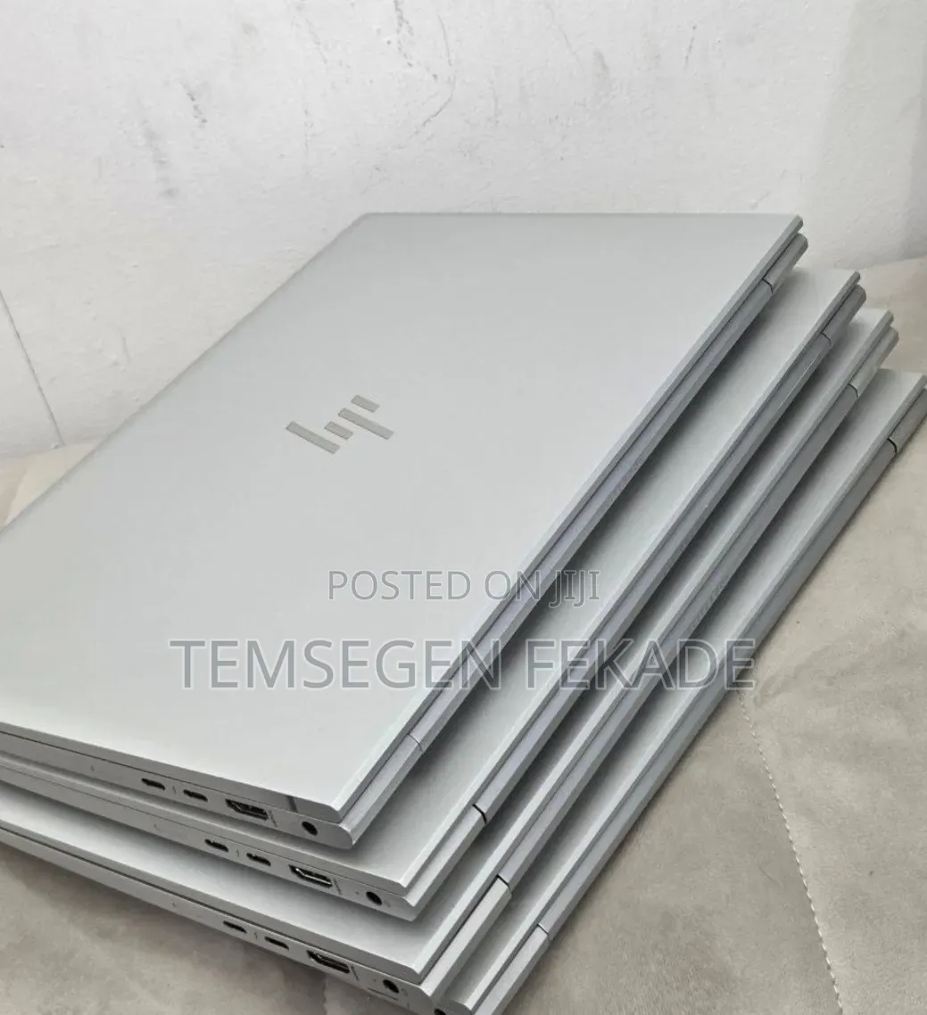 New Laptop HP EliteBook 830 G8 16GB Intel Core i5 SSD 512GB