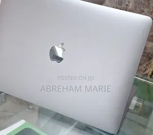 New Laptop Apple MacBook Air 2020 M1 8GB Apple M1 SSD 256GB