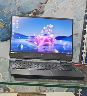 New Laptop Acer Predator Helios 300 16GB Intel Core i9 SSD 1T